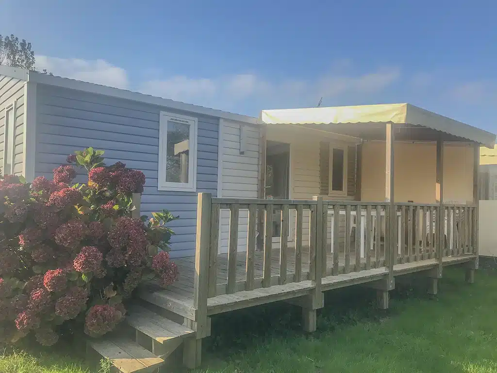 MOBILE-HOME RENTAL 4/5 PERSONS 2 BEDROOMS