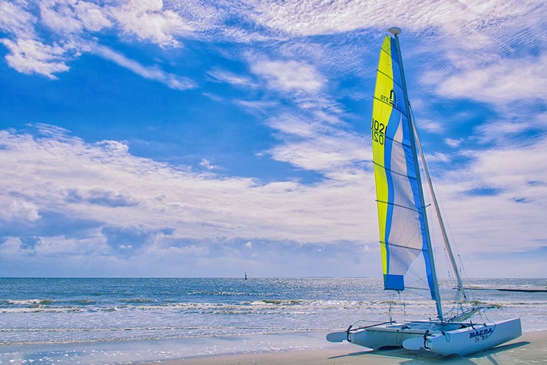 discover catamaran sailing in morbihan